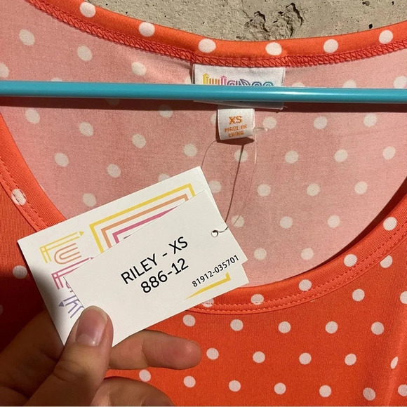 Lularoe Riley NWT Size XS Peach With Polka Dots Midi Dress Stretch - Picture 3 of 8